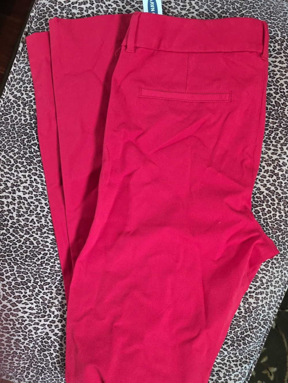 NWT Red Old Navy Pixie Pants- Tall